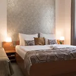 Anna Hotel