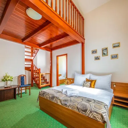 Hotel Anna Balatonfoldvar