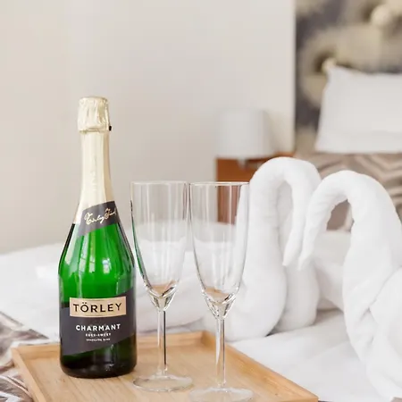 Ξενοδοχείο Anna Balatonföldvár