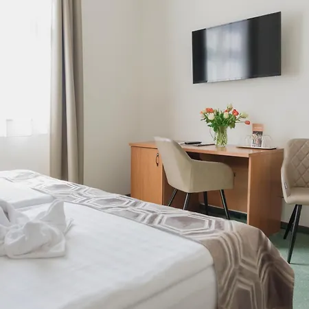Anna Hotel