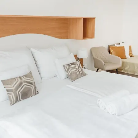 Anna Hotel