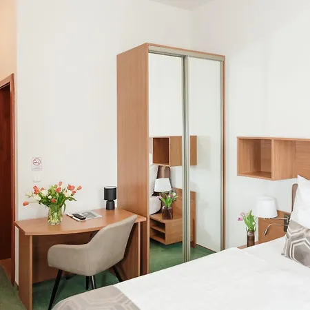 Hotel Anna