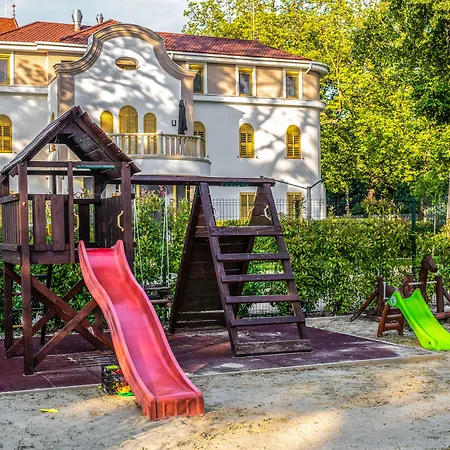 Anna Hotel