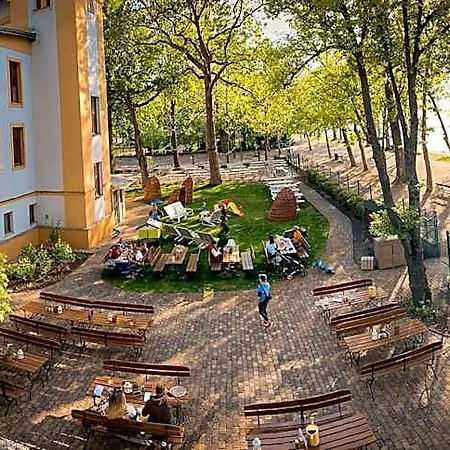 Anna Hotel 3*