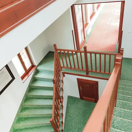 Hotel Anna 3*