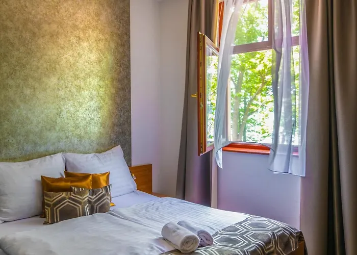 Anna Hotel