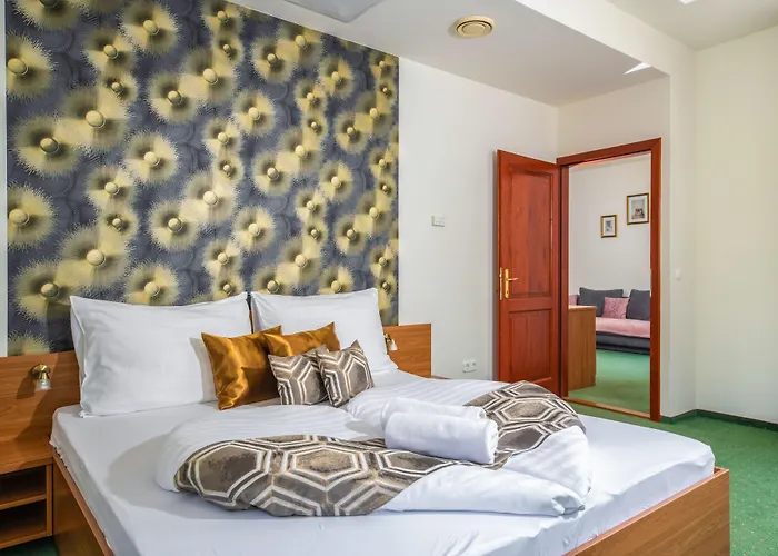 Anna Hotel